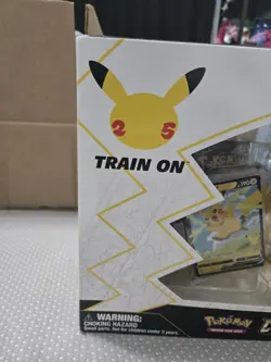 Pokemon TCG 25th Celebrations Premium Figure Collection Box VMAX PIKACHU #1 820650809408 - Image 2
