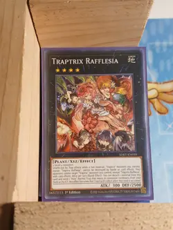 Traptrix Rafflesia SDBT-EN039 Structure Deck: Beware of Traptrix 1st Edition - Image 1