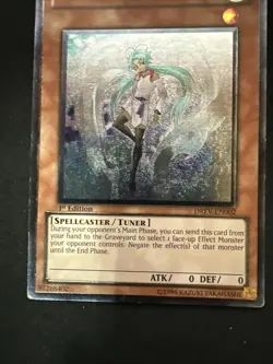 Yugioh! DREV-EN002 Effect Veiler Ultimate Rare 1st Edition- Moderately Played - Image 4