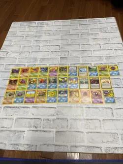 Pokemon 1999 Pokemon Fossil - Lot of 31 Cards Vintage Vtg Card - NO DUPES LP/NM - Image 1