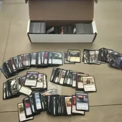 Magic: The Gathering Mixed Assorted Card Lot in Storage Box - Multiple Cards - Image 5