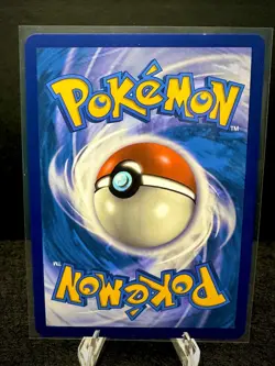 Pikachu V 043/185 SWSH04: Vivid Voltage Ultra Rare Pokemon TCG Card NM - Image 2