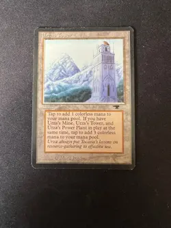 Urza's Tower (Mountain) Antiquities Regular - Image 1