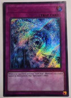 Konami Yu-Gi-Oh! White Hole LCKC-EN102 Secret Rare MISPRINT ERROR NO NAME - Image 1