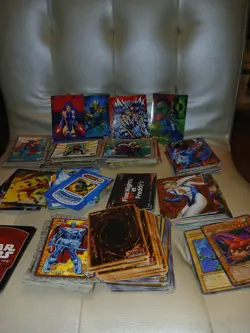 Marvel, Yu-Gi-Oh! Star Wars Skylanders Mixed Foil Card Lot in Box FNAF SUPERMAN - Image 2