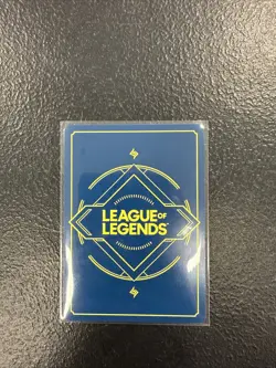 Lux - Crownguard Foil Promo Riftbound Organized Play Promotional Cards 014/024 - Image 2