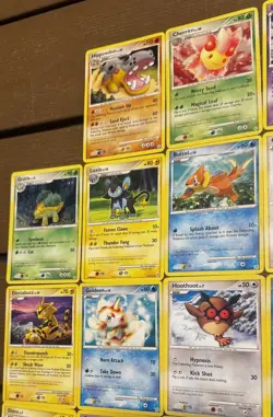 Diamond & Pearl (2007) Pokemon TCG: Base Set - Lot Of 28 Cards, 2 LP, 26 NM - Image 2
