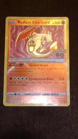 Radiant Charizard 011/078 Pokemon Go NM - Image 1