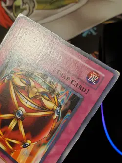 Yugioh Jar of Greed YSD-EN036 Common 1st Edition Damaged/HP - Image 4