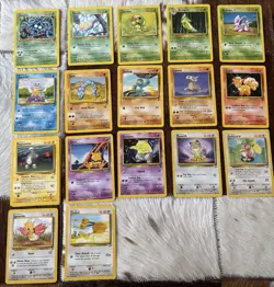 Vintage Lot Pokemon Bulk- Common/Uncommon. Fossil, Jungle, Team Rocket, Neo, Etc - Image 5