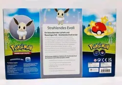 POKEMON GO COLLEZIONE PREMIUM Eevee Lucente con 8 buste di Espansione italiano - Image 2