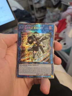 Yugioh S:P Little Knight MP25-EN047 1st Starlight Rare - Image 1