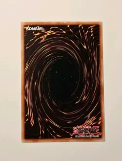 Yugioh Dark Magician YSYR-EN001 Ultimate Rare Misprint Ink Layer - Image 2