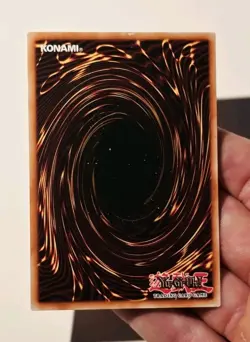 Yugioh Dark Magician YSYR-EN001 Ultimate Rare Misprint Ink Layer - Image 5