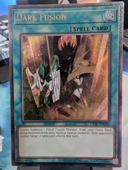 YuGiOh! Dark Fusion OP27-EN003 Ultimate Rare LP - Image 1