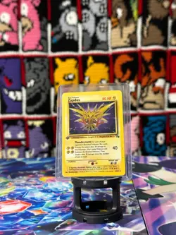 Pokemon TCG 1st Edition Zapdos #30 Fossil MP - Image 1