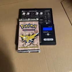 Pokemon 1999 Fossil 1st Edition Zapdos Booster Pack HEAVY 21.19 Vintage WOTC - Image 1