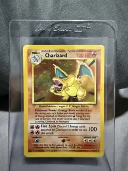Pokemon TCG Charizard 4/102 Base Set Holo Rare 1999 English 120HP Stage 2 - Image 2