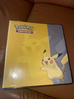 Pikachu Ultra Pro Official Pokemon Trading Card Game 3-Ring Binder 2015 885321526022 - Image 1