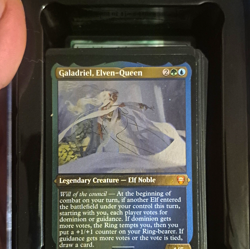 Wizards of the Coast MTG Galadriel, Elven-Queen Alt Art Rare EN Commander Deck - Image 1