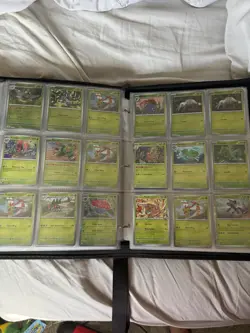 Massive Pokemon Card Lot 1000-2000 Cards 3 Binders + (Unused TCG Live Codes 10+) 636996769661 - Image 5