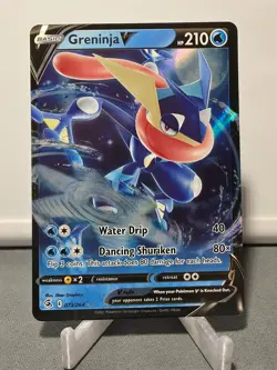 Greninja V 073/264 Holo V Rare Fusion Strike Pokemon Near Mint - Image 1