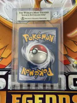 Pokemon Mewtwo Base Set Shadowless Holo Rare 10/102 BGS 8.5 - Image 3