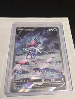 Suicune V Ultra Rare Crown Zenith: Galarian Gallery GG38/GG70 NM Pokemon - Image 1