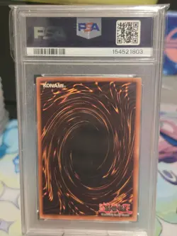 Konami Yu-Gi-Oh! Blue-Eyes White Dragon SDK-001 Ultra Rare Foil PSA 3 - Image 2
