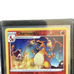 Charizard 025/185 Vivid Voltage Reverse Holo Pokemon Card - Image 3