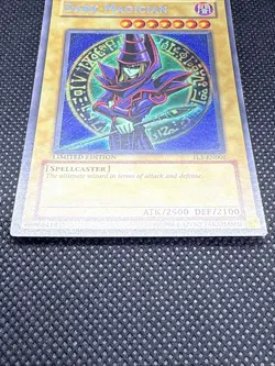 Yu-Gi-Oh TCG Dark Magician Limited Edition Secret Rare Holo Card FL1-EN002 - Image 3