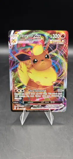 Flareon VMAX 018/203 Pokemon TCG SWSH07: Evolving Skies NM A19 - Image 1