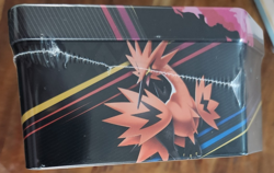 Pokemon TCG - Crown Zenith Tin [Galarian Moltres] - Image 3
