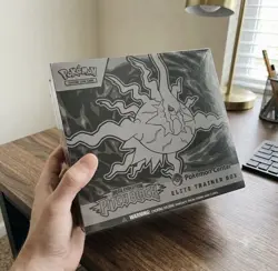 Pitch Black POKEMON CENTER Elite Trainer Box ETB - Image 1