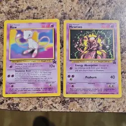 Pokemon TCG Mew & Mewtwo 1999-2000 Wizards Lot 2 Cards promo pair. - Image 1