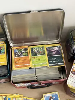 Huge 2100+ Pokemon Cards Bulk Lot Common Near Mint Mixed Sets - Image 3
