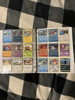 Pokemon trading card collection - Binder with ex, vmax, full arts and more - Image 5