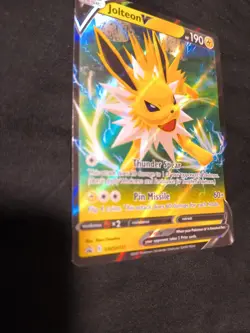Jolteon V SWSH151 SWSH: Sword & Shield Promo Cards Holo - Image 4