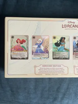 Lorcana: Coffret Curator’s Collection - Heroines Disney Edition Scelle - Image 3