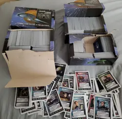 * STAR TREK * CUSTOMIZABLE CARD GAME 1995 - THE NEXT GENERATION ~ 2,600 CARDS - Image 1