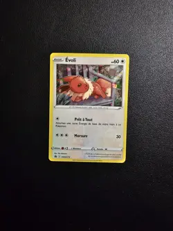 Carte Pokemon EVOLI HOLO PROMO Epee Et Bouclier SWSH175 FR - Image 1