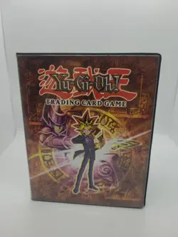 Yu-Gi-Oh! 4 Pocket 2002 Yugi Dark Magician Trading Card Binder - Image 1