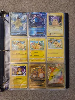 Lot of 1274 Pokemon Card + Binder - Image 5