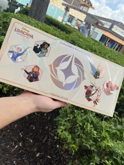 Disney Lorcana TCG Curator's Collection Heroine's Edition Box - Image 1