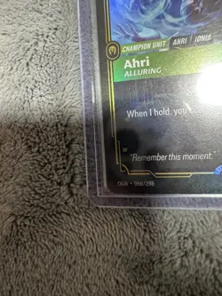 Ahri - Alluring (Launch Exclusive) - Riftbound Promotional Cards (PR) - Image 5
