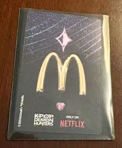 McDonald's KPOP Demon Hunters Rumi & Jinu “Hands” Card Holo Ultra Rare - Image 2