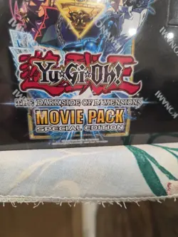 Yu-Gi-Oh! The Dark Side of Dimensions Movie Pack-SEALED SPECIAL EDITION DISPLAY - Image 2