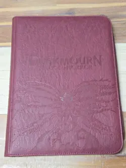 Ultra Pro Leatherette Binder 9 Pocket 360 Dsk Duskmourn Magic The Gathering - Image 1