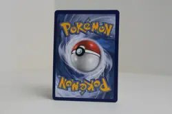 Rocket’s Zapdos 15/132 Celebrations: Classic Collection Pokemon 25th Anniversary - Image 2