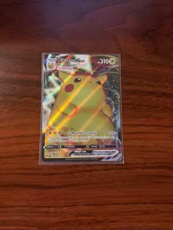 2020 Pokemon Pikachu VMAX Vivid Voltage D 044/185 Holo - Image 1